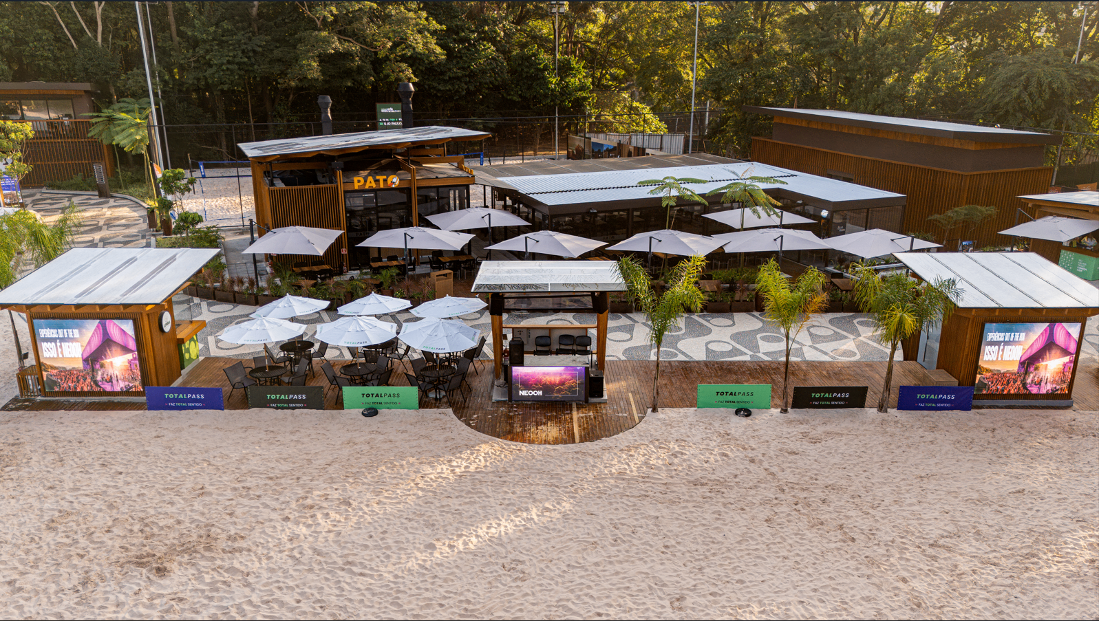 Espaço gastronômico da Orla TotalPass